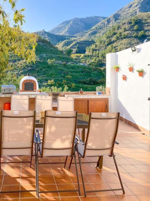 Cozy In Nerja , Malaga. Private Pool. Wifi Casa de Férias