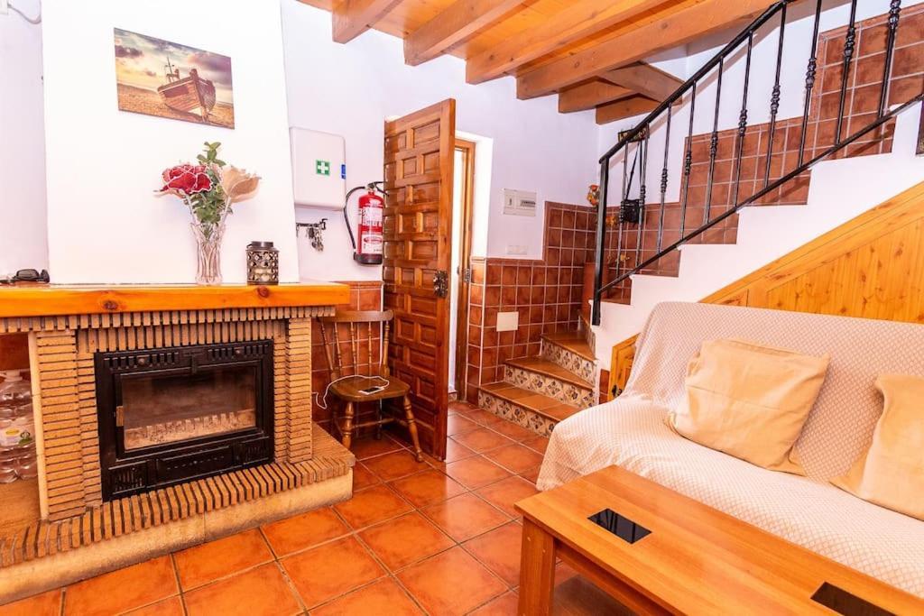 Cozy In Nerja , Malaga. Private Pool. Wifi Casa de Férias Málaga