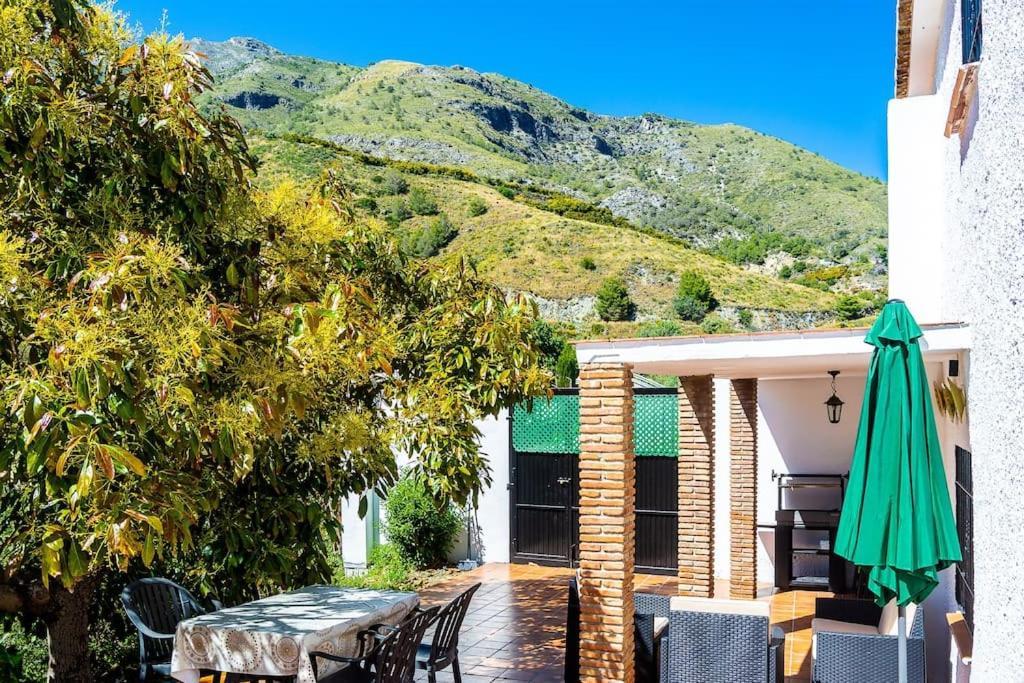 Casa de Férias Cozy In Nerja , Malaga. Private Pool. Wifi *