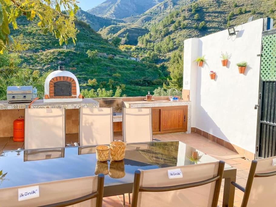 Casa de Férias Cozy In Nerja , Malaga. Private Pool. Wifi